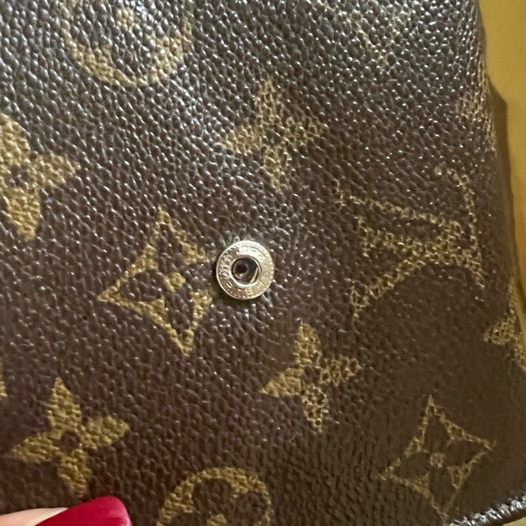 Lv wallet - Picture 11 of 12